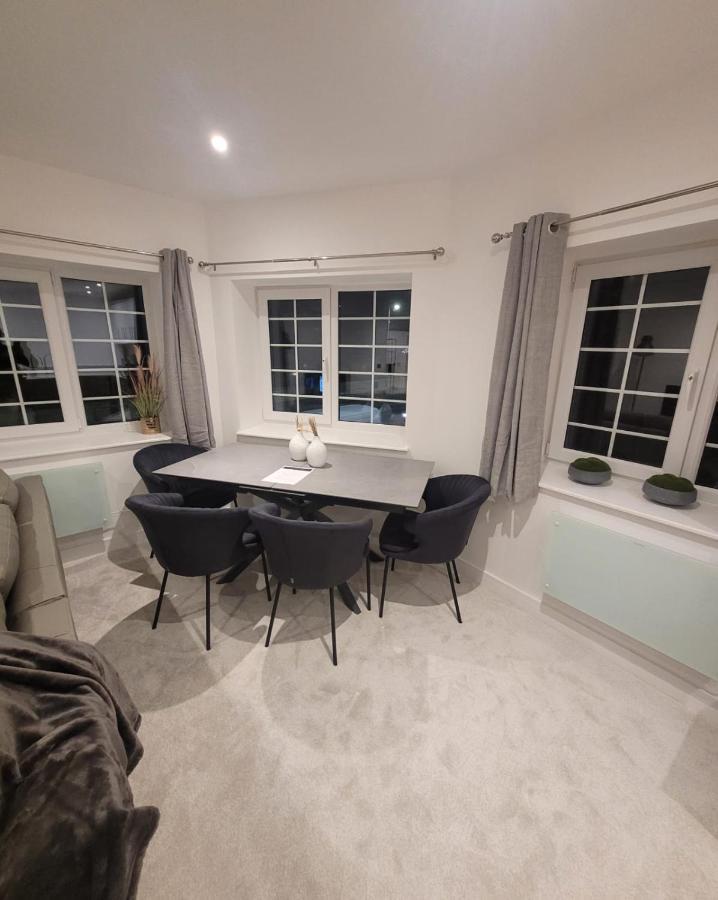 Luxury 1 Bed Apartment In The Centre Of Rochester Рочестер Екстер'єр фото